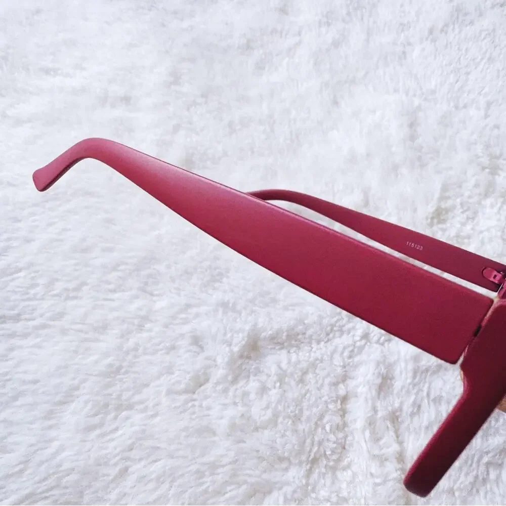 Eva Red Square-Framed Sunglasses